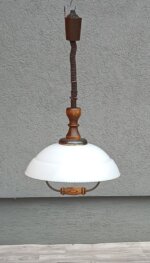 Luster    sťahovací    retro    kuchynský