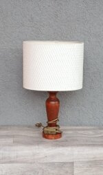 Lampa    stolná    z   masívneho   dreva – Obrázok 2
