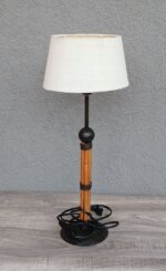 Lampa    stolná    bambusová    s   kovovými    prvkami – Obrázok 3