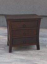 Stolík    nočný   v    koloniálnom   štýle