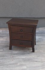 Stolík    nočný   v    koloniálnom   štýle – Obrázok 2
