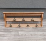 Vešiak    nástenný    štýlový