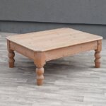 Stolík    smrekový    s    patinou