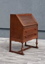 Stôl    písací    celodrevený – Obrázok 7