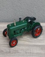 Retro    model   -    traktor   -   zelený – Obrázok 3