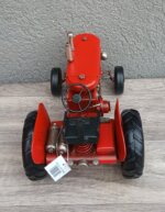 Retro    model    –   traktor   –  červený – Obrázok 7