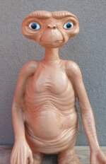 Mimozemšťan      E  .   T  .   -     zberateľská    figúrka – Obrázok 6
